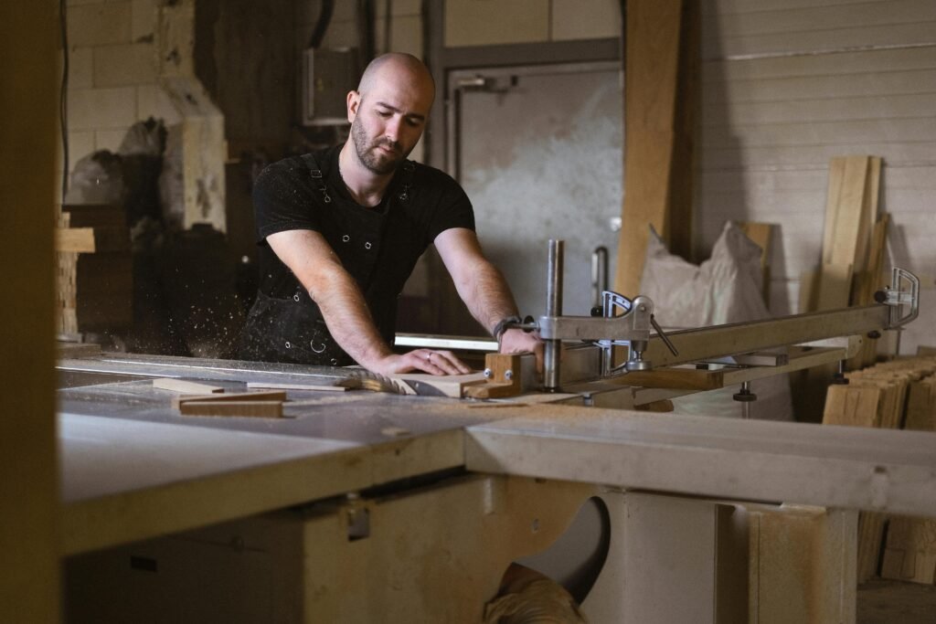 How Carpentry Works in Dubai Shape Modern Interiors